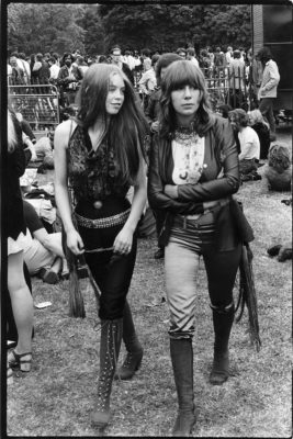 Sixties girls at Festival